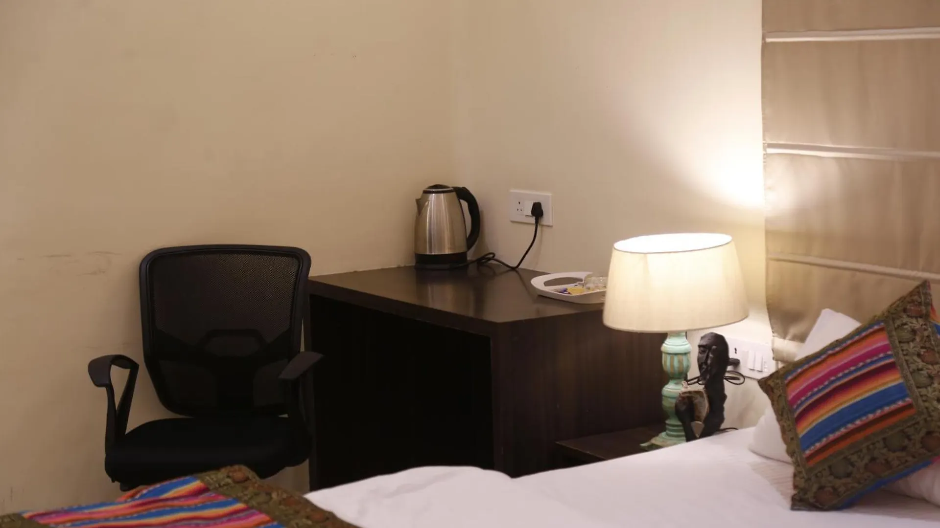 Heritage Haveli Varanasi 4*,