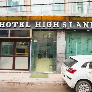 https://high-5-land.hotelsdelhi.org